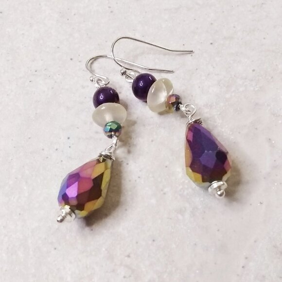 🍂🍁🍃 3/$25!!!  Sparkling & Shimmering Dangle Earrings ~ Festive Evening Wear - Picture 4 of 7